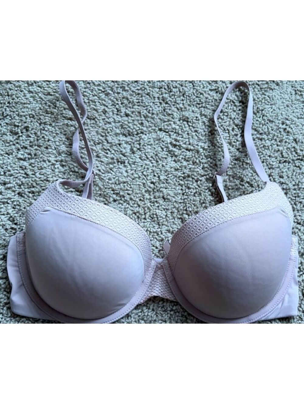 VS Victoria's Secret t-shirt lightly lines scoop demi light pink bras 34DD